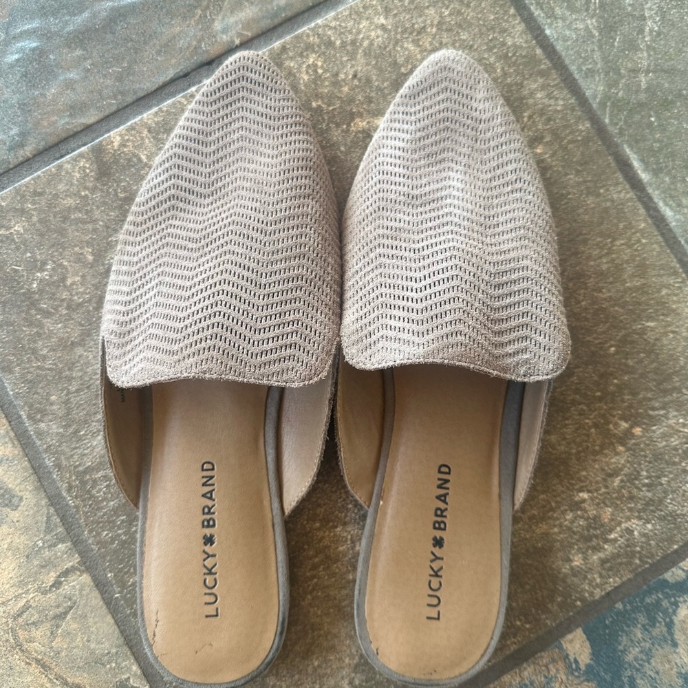 Lucky Brand Beige Slip-On Loafers
